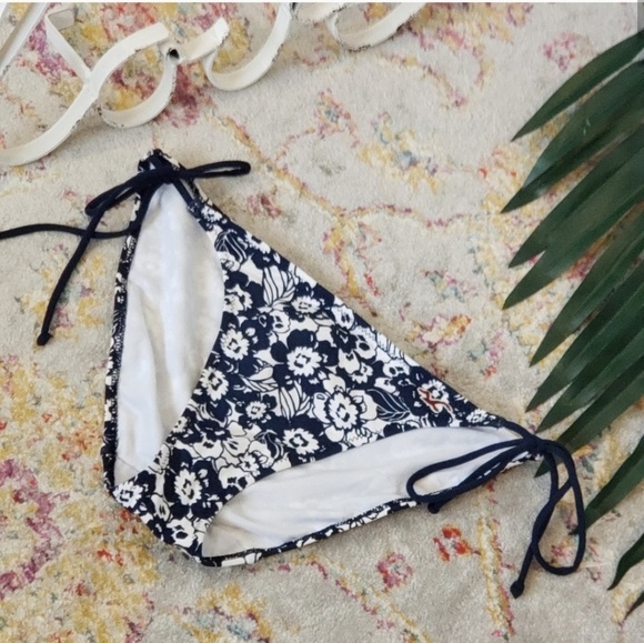 Hollister Other - NWT Hollister Floral Bikini Bottom